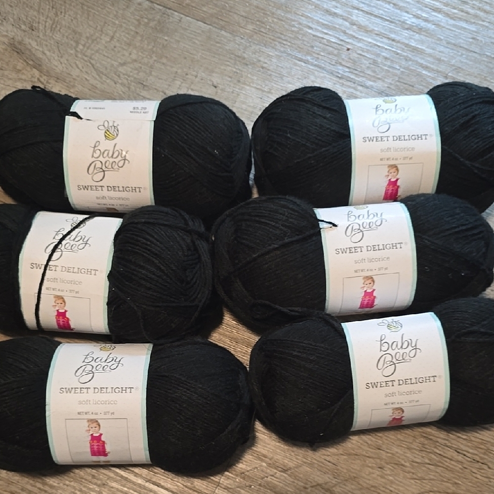 Baby Bee Sweet Delight Soft Licorice Yarn Crochet Knit Craft New
